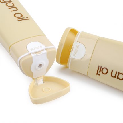 Argan Oil Hydrating Shampoo - Image 8